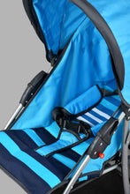 تنزيل الصورة على معرض الصور، عربة أطفال باللون الأزرق