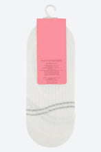تنزيل الصورة على معرض الصور، White Jacquard Invisible Socks - REDTAG