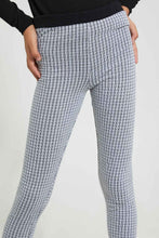 Load image into Gallery viewer, Black And White Checkered Legging