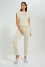 Load image into Gallery viewer, Beige Sleeveless Sweater Top