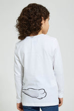 تنزيل الصورة على معرض الصور، Redtag-White-Buggs-Bunny-Character-T-Shirt-Long-Sleeves-Boys-2 to 8 Years