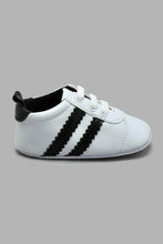 Load image into Gallery viewer, Redtag-White-Pram-Shoe-Colour:White,-Filter:Baby-Footwear-(0-to-18-Mths),-NBF-Casual-Shoes,-New-In,-New-In-NBF-FOO,-Non-Sale,-S22A,-Section:Kidswear-Baby-0 to 18 Months