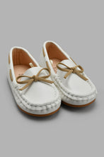 Load image into Gallery viewer, Redtag-White-Moccasin-Moccasins-Infant-Boys-1 to 3 Years