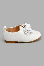 Load image into Gallery viewer, Redtag-White-Bow-Trim-Brogue-Colour:White,-Filter:Girls-Footwear-(1-to-3-Yrs),-ING-Casual-Shoes,-New-In,-New-In-ING-FOO,-Non-Sale,-S22A,-Section:Kidswear-Infant-Girls-1 to 3 Years