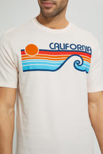 تنزيل الصورة على معرض الصور، Redtag-Peach-Graphic-T-Shirt-Graphic-Prints-Men's-