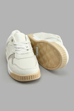 Load image into Gallery viewer, Redtag-White-Ribbed-Outsole-Skate-Shoe-Boys-Casual-Shoes,-Colour:White,-Filter:Boys-Footwear-(3-to-5-Yrs),-New-In,-New-In-BOY-FOO,-Non-Sale,-S22A,-Section:Kidswear-Boys-3 to 5 Years