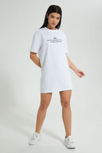 تنزيل الصورة على معرض الصور، Redtag-White-Placement-Print-Long-Line-Active-T-Shirt-Colour:White,-Filter:Women's-Clothing,-New-In,-New-In-Women,-Non-Sale,-S22B,-Section:Women,-Women-T-Shirts-Women's-