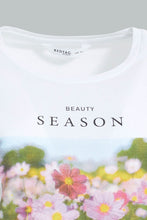 تنزيل الصورة على معرض الصور، Redtag-Grey-Graphic-Print-T-Shirt-Colour:Grey,-Filter:Women's-Clothing,-New-In,-New-In-Women,-Non-Sale,-S22A,-Section:Women,-Women-T-Shirts-Women's-