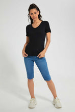 تنزيل الصورة على معرض الصور، Redtag-Black-Plain-Short-Sleeve-V-Neck-T-Shirt-Plain-Women's-
