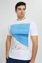 تنزيل الصورة على معرض الصور، Redtag-White-Graphic-T-Shirt-Graphic-Prints-Men's-