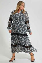 تنزيل الصورة على معرض الصور، Redtag-Black-And-White-Paisley-Dress-With-Lace-Colour:Black,-Colour:White,-Filter:Plus-Size,-LDP-Dresses,-New-In,-New-In-LDP,-Non-Sale,-S22A,-Section:Women-Women's-