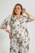 تنزيل الصورة على معرض الصور، Redtag-Floral-Print-Shirt-Colour:Assorted,-Filter:Plus-Size,-LDP-Tops,-New-In,-New-In-LDP,-Non-Sale,-S22B,-Section:Women-Women's-