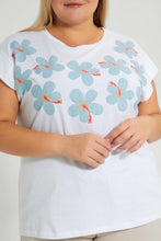 تنزيل الصورة على معرض الصور، Redtag-White-With-Placement-Print-Top-Colour:White,-Filter:Plus-Size,-LDP-T-Shirts,-New-In,-New-In-LDP,-Non-Sale,-S22B,-Section:Women-Women's-