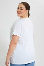 تنزيل الصورة على معرض الصور، Redtag-White-Graphic-T-Shirt-Graphic-T-Shirts-Women's-