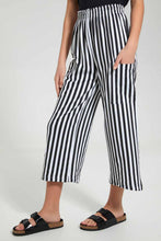 تنزيل الصورة على معرض الصور، Redtag-White/Black-Stripes-Capri-With-Side-Pocket-Printed-Capris-Senior-Girls-9 to 14 Years