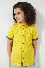Load image into Gallery viewer, Yellow Palm Tree Print Shirt