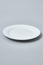 تنزيل الصورة على معرض الصور، White Round Dinner Set (20-Piece) - REDTAG