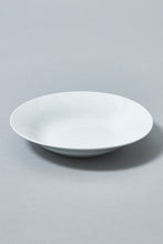 تنزيل الصورة على معرض الصور، White Round Dinner Set (20-Piece) - REDTAG