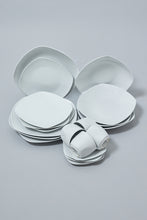 تنزيل الصورة على معرض الصور، White Plain Porcelain Square Dinner Set (20-Piece Set) - REDTAG