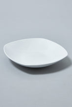تنزيل الصورة على معرض الصور، White Plain Porcelain Square Dinner Set (20-Piece Set) - REDTAG