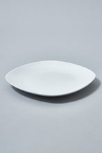 تنزيل الصورة على معرض الصور، White Plain Porcelain Square Dinner Set (20-Piece Set) - REDTAG