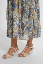 Load image into Gallery viewer, Beige Sandal With Clear Wedge