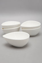 Load image into Gallery viewer, White Porcelain Bowl (5 Piece Set)
