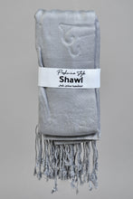 Load image into Gallery viewer, Grey Scarf With Tassel
