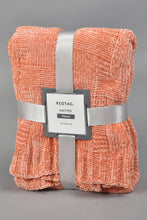 Load image into Gallery viewer, Coral Knitted Throw
