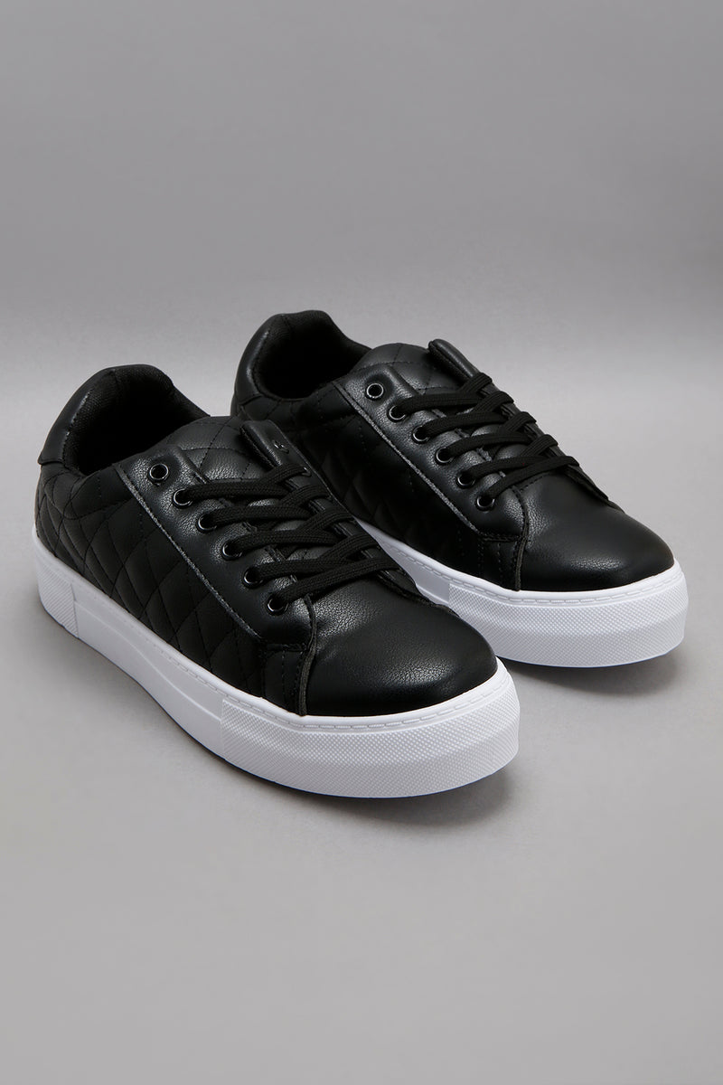 Wider Fit Black Quilt & Textured Lace Up Sneaker