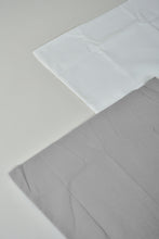 Load image into Gallery viewer, Grey And White Pillowcase Set (4 Piece)
