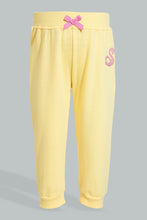 Load image into Gallery viewer, Yellow Flamingo Printed Jogger
