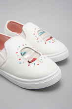 Load image into Gallery viewer, White Glitter Trim Plimsoll
