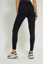 Load image into Gallery viewer, Black Basic Jogger
