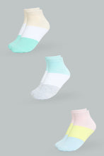 Load image into Gallery viewer, Assorted Ankle Socks (Pack of 3)
