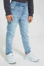 Load image into Gallery viewer, Light Wash Elasticated Waist Jean
