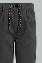 تنزيل الصورة على معرض الصور، Redtag-Olive-Elasticated-Knit-Denim-Jean-Jeans-Slim-Fit-Boys-2 to 8 Years
