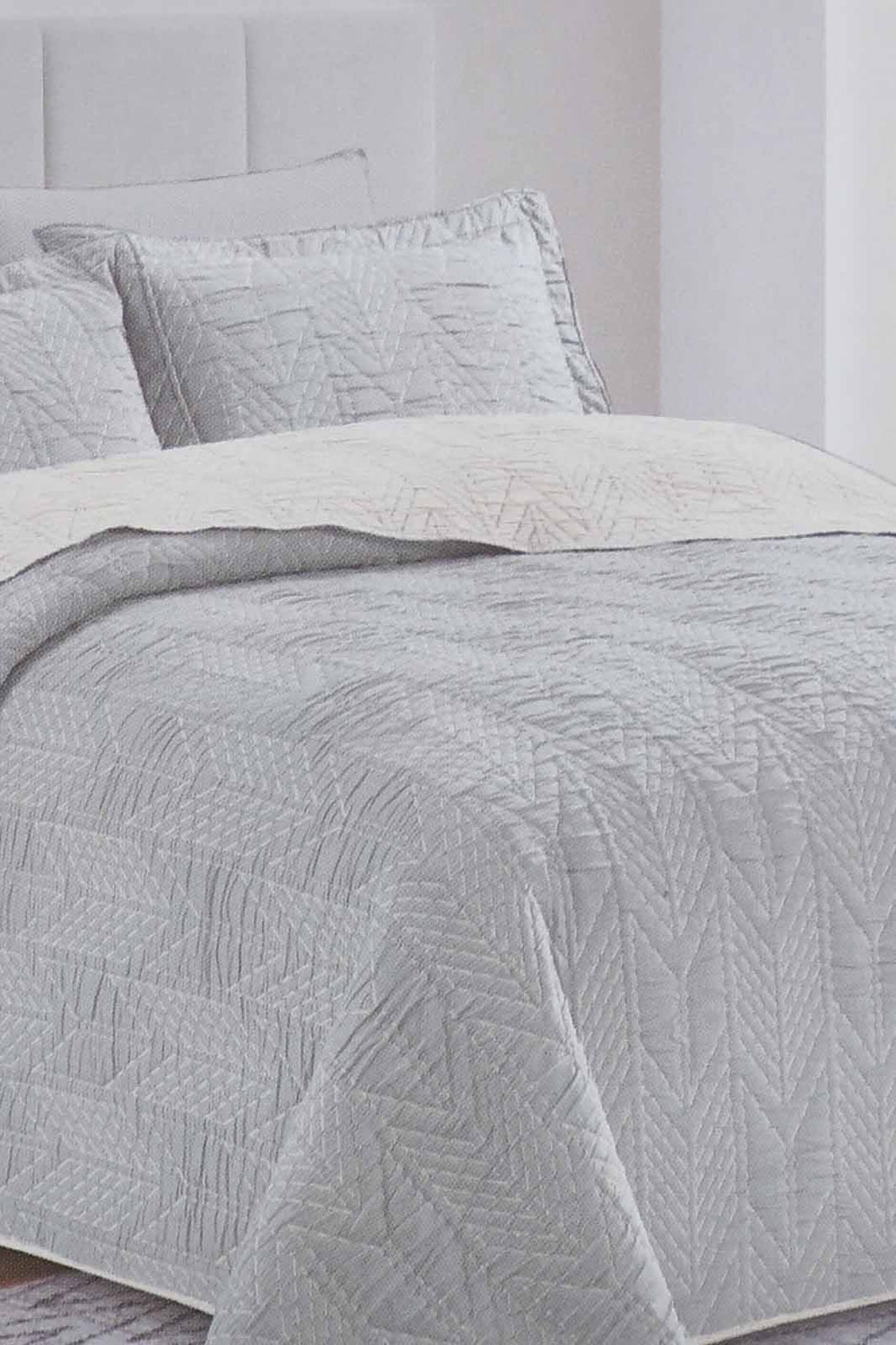 Redtag-Grey/Beige-Geometric-3-Piece-Bedspread-Set-
(Double-Size)-BED-PHANTASMAGORIA-2,-Colour:Grey,-Filter:Home-Bedroom,-HMW-BED-Bedspreads,-New-In,-New-In-HMW-BED,-Non-Sale,-Section:Homewares,-W21B-Home-Bedroom-