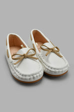 Load image into Gallery viewer, Redtag-White-Moccasin-Moccasins-Infant-Boys-1 to 3 Years
