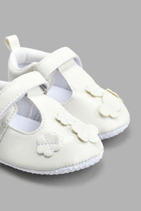 Redtag-White-Pram-Shoe-Colour:White,-Filter:Baby-Footwear-(0-to-18-Mths),-NBF-Casual-Shoes,-New-In,-New-In-NBF-FOO,-Non-Sale,-S22A,-Section:Kidswear-Baby-0 to 18 Months