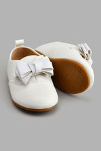 Load image into Gallery viewer, Redtag-White-Bow-Trim-Brogue-Colour:White,-Filter:Girls-Footwear-(1-to-3-Yrs),-ING-Casual-Shoes,-New-In,-New-In-ING-FOO,-Non-Sale,-S22A,-Section:Kidswear-Infant-Girls-1 to 3 Years
