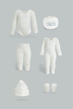 Load image into Gallery viewer, Cream And Grey Quilted Giftset (6-Piece)
