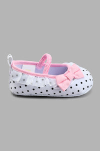 Redtag-White-Pram-Shoe-Colour:White,-Filter:Baby-Footwear-(0-to-18-Mths),-NBF-Casual-Shoes,-New-In,-New-In-NBF-FOO,-Non-Sale,-S22A,-Section:Kidswear-Baby-0 to 18 Months