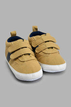 Load image into Gallery viewer, Redtag-Tan-Pram-Shoe-Colour:Tan,-Filter:Baby-Footwear-(0-to-18-Mths),-NBF-Casual-Shoes,-New-In,-New-In-NBF-FOO,-Non-Sale,-S22A,-Section:Kidswear-Baby-0 to 18 Months
