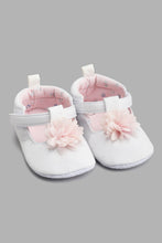 Load image into Gallery viewer, Redtag-White-Pram-Shoe-Pumps-Baby-0 to 18 Months
