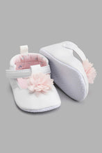 Load image into Gallery viewer, Redtag-White-Pram-Shoe-Pumps-Baby-0 to 18 Months
