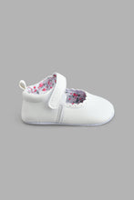 Load image into Gallery viewer, Redtag-White-Pram-Shoe-Colour:White,-Filter:Baby-Footwear-(0-to-18-Mths),-NBF-Casual-Shoes,-New-In,-New-In-NBF-FOO,-Non-Sale,-S22A,-Section:Kidswear-Baby-0 to 18 Months
