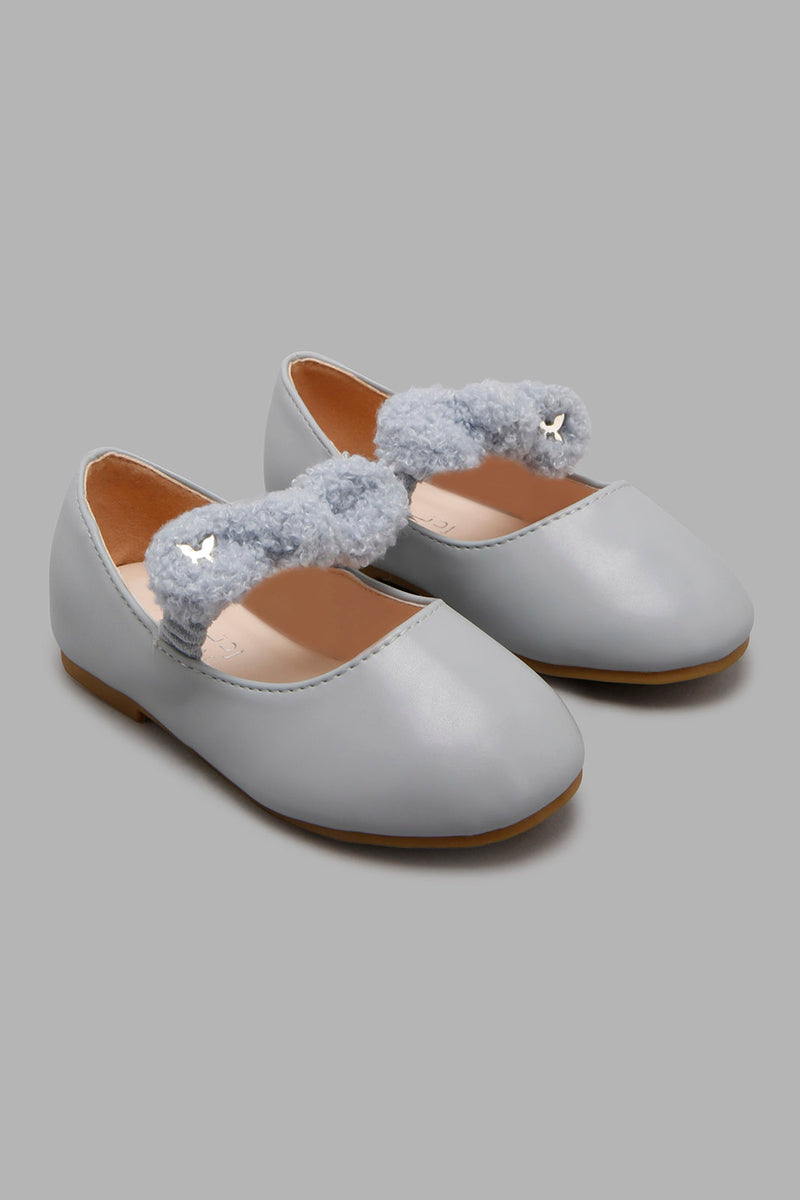 Redtag-Grey-Bow-Trim-Ballerina-Colour:Grey,-Filter:Girls-Footwear-(3-to-5-Yrs),-GIR-Casual-Shoes,-New-In,-New-In-GIR-FOO,-Non-Sale,-S22A,-Section:Kidswear-Girls-3 to 5 Years