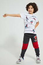 تنزيل الصورة على معرض الصور، Redtag-White-Spiderman-T-Shirt-Character-Boys-2 to 8 Years
