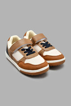 Load image into Gallery viewer, Redtag-Brown-Colour-Block-Skate-Shoe-Boys-Casual-Shoes,-Colour:Brown,-Filter:Boys-Footwear-(3-to-5-Yrs),-New-In,-New-In-BOY-FOO,-Non-Sale,-S22A,-Section:Kidswear-Boys-3 to 5 Years
